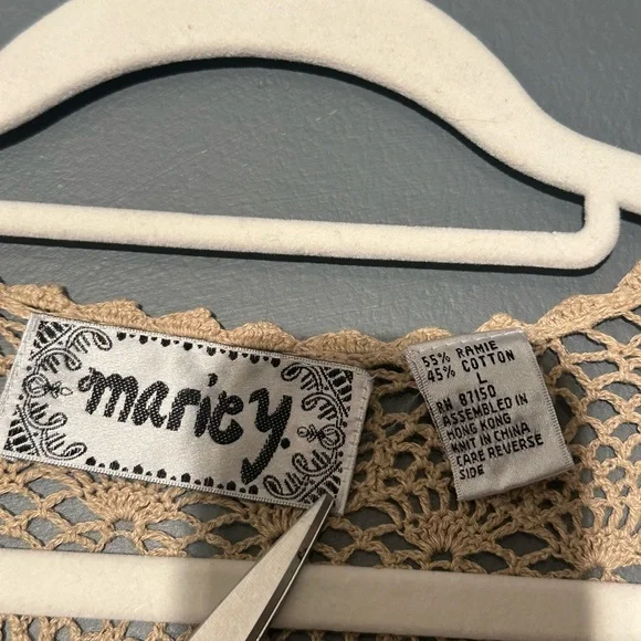 Marie y. Crochet vest Y2K beige size large top shirt with buttons - Picture 6 of 7